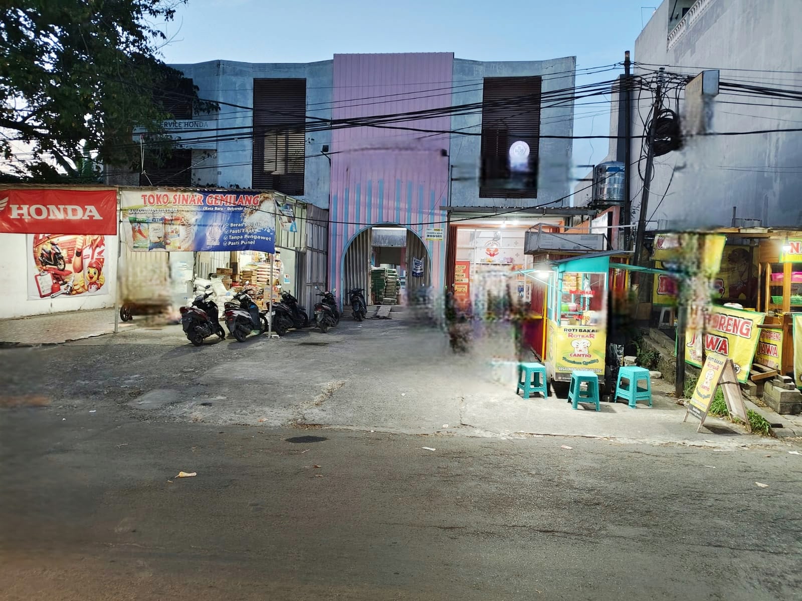 Tampak Depan
